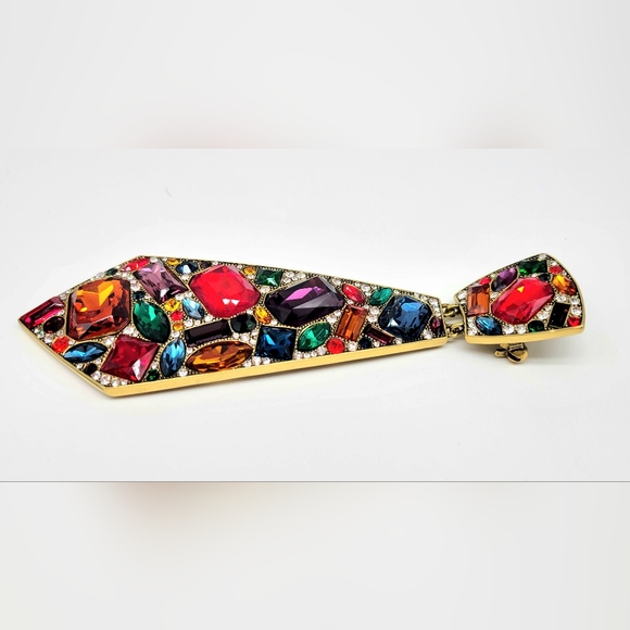 Heidi Daus Multicolor Swarovski Crystal Encrusted Tie Shaped Brooch Enhancer - Picture 5 of 13
